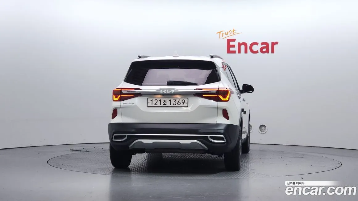 Kia Seltos — фото 4