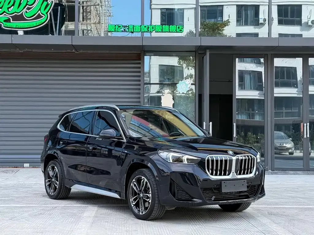 BMW X1 — фото 3