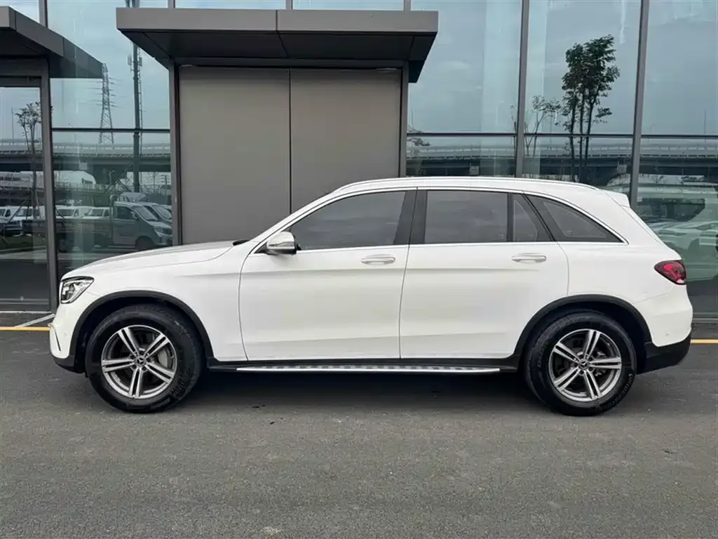 Mercedes-Benz GLC — фото 10