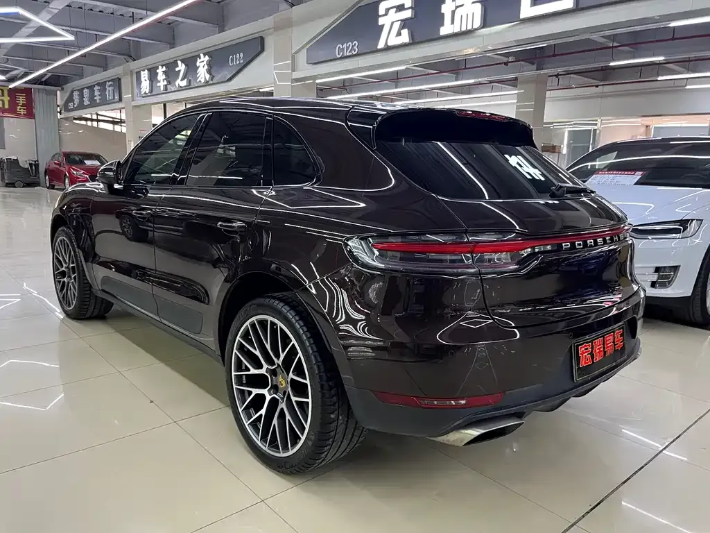 Porsche Macan — фото 4