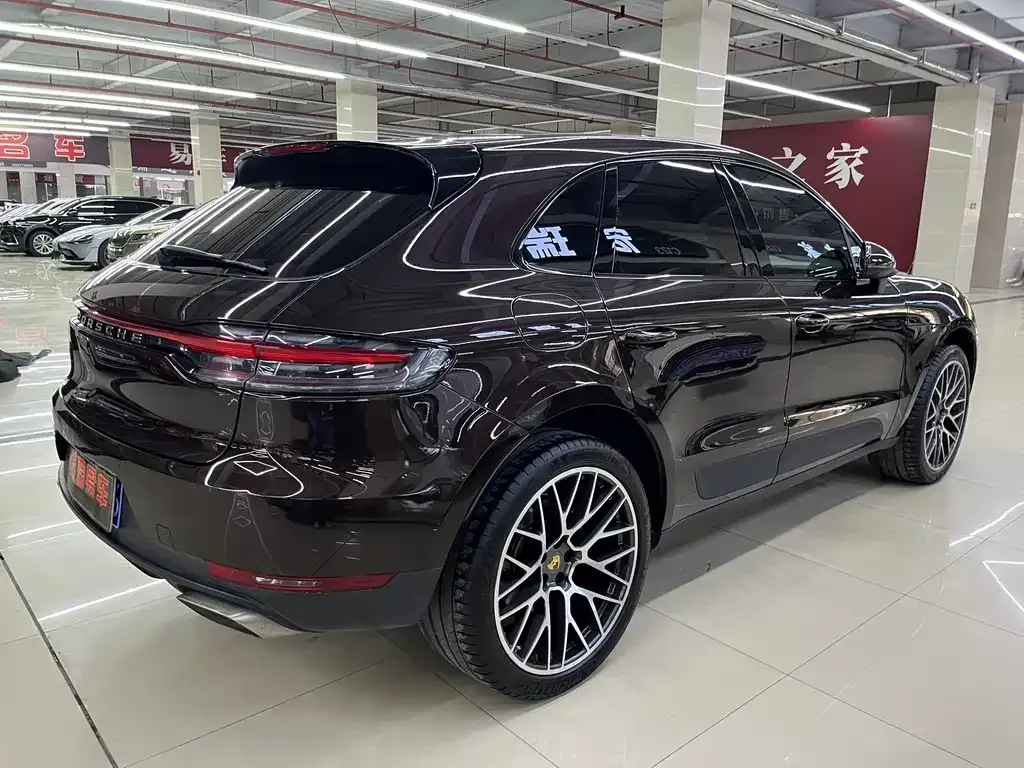 Porsche Macan — фото 7