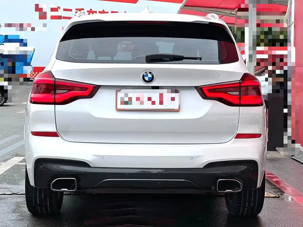 BMW X3 — фото 9