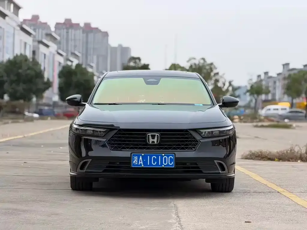 Honda Accord — фото 2