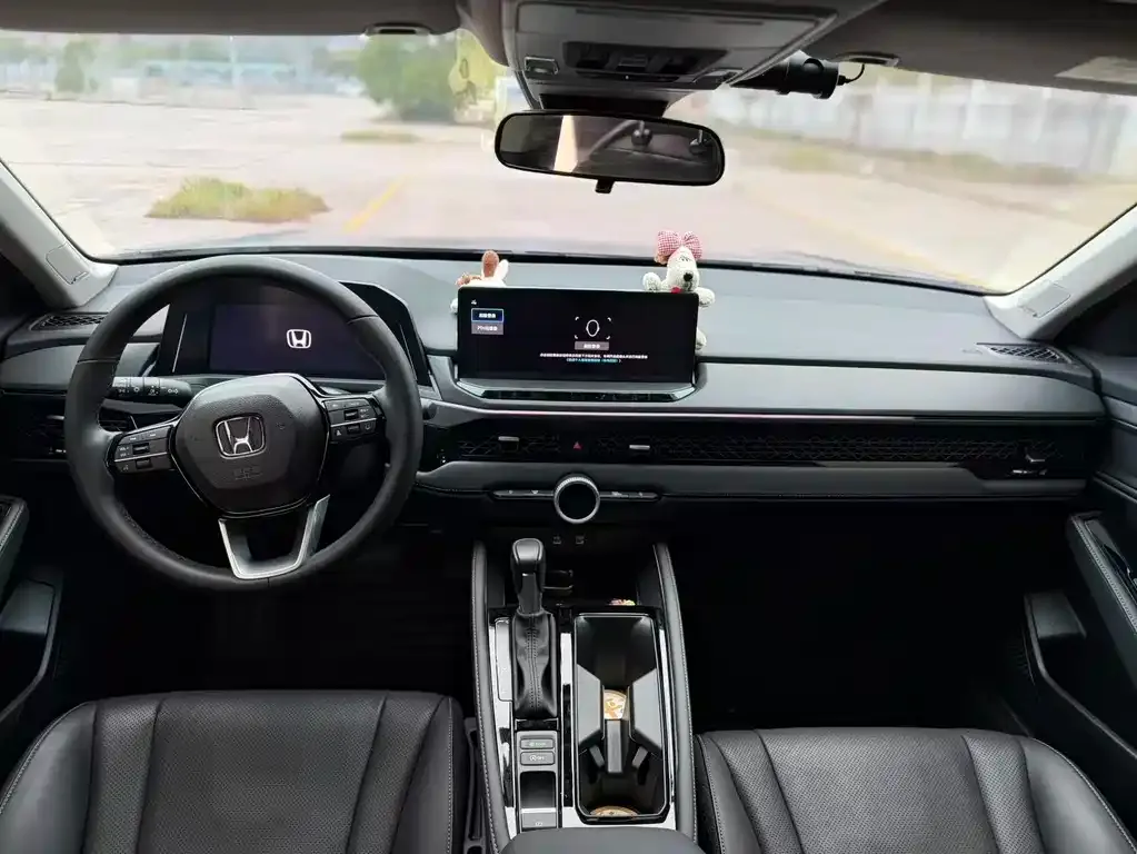 Honda Accord — фото 6