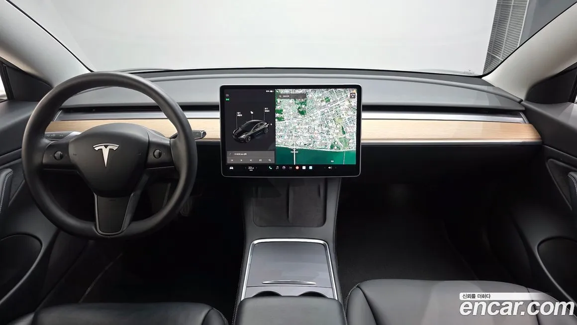 Tesla Model 3 — фото 7