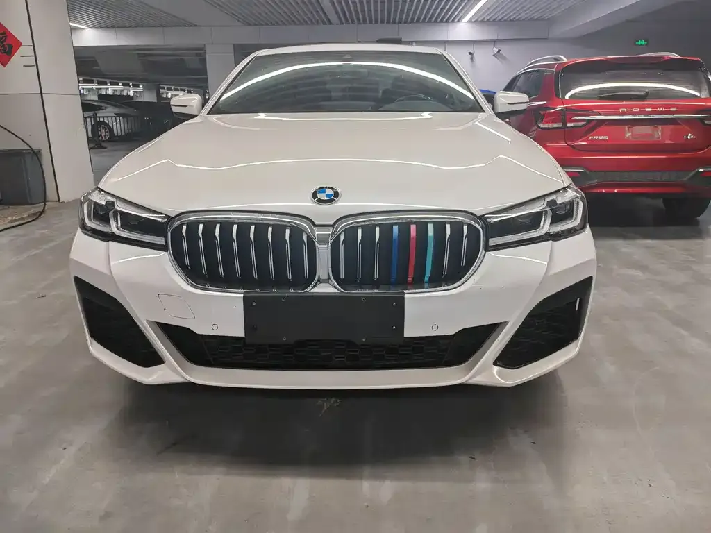 BMW 5 Series — фото 2
