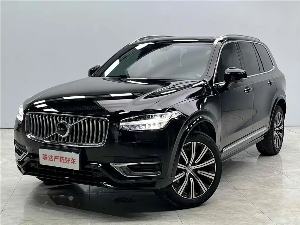 Volvo XC90 — фото 2