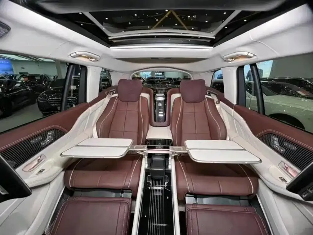 Mercedes-Benz GLS — фото 6