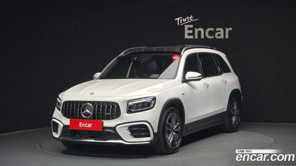 Mercedes-Benz GLB-Class — фото 1
