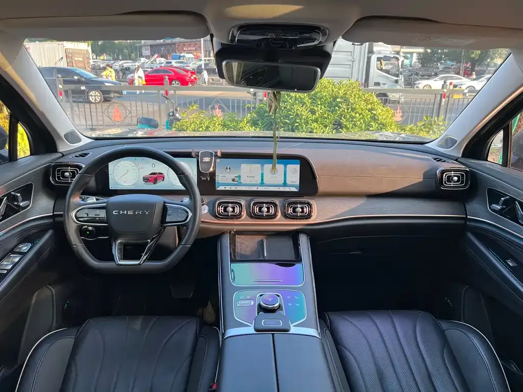 Chery Tiggo 9 — фото 10