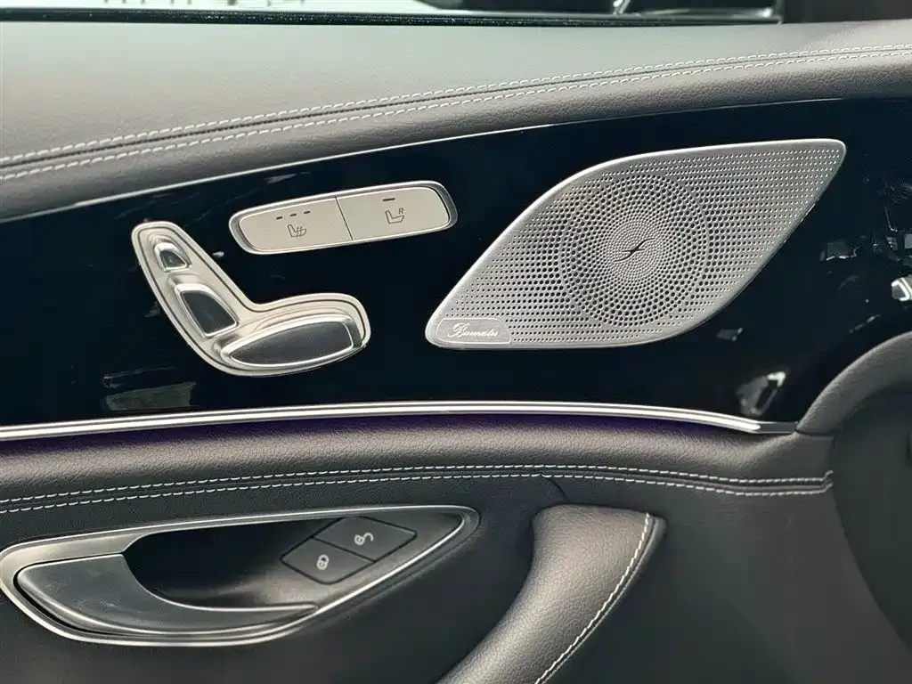 Mercedes-Benz AMG GT — фото 9