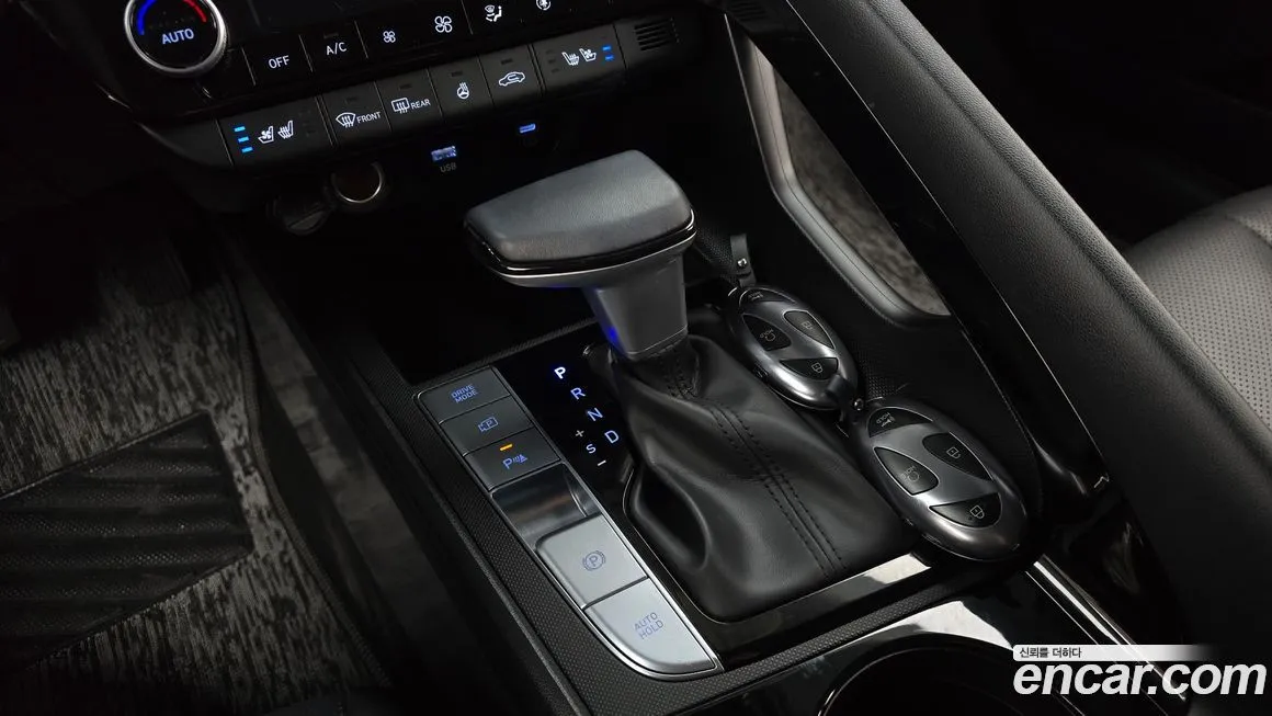 Hyundai AVANTE — фото 9