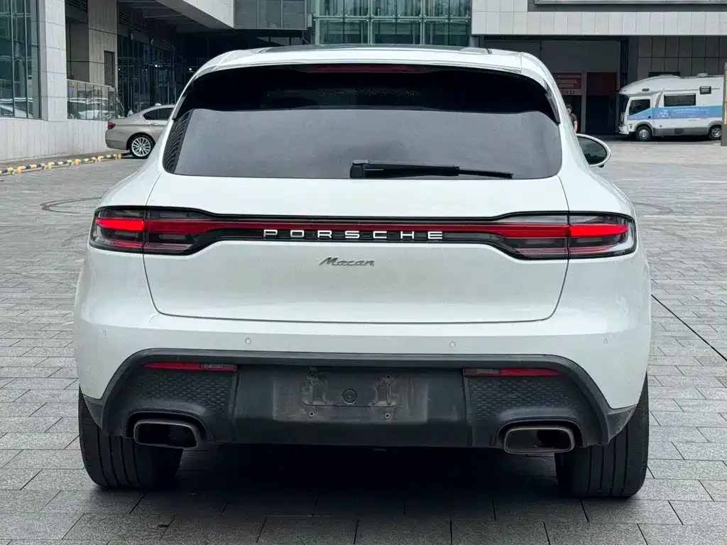 Porsche Macan — фото 3