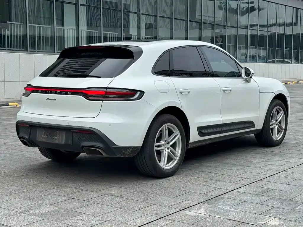 Porsche Macan — фото 4