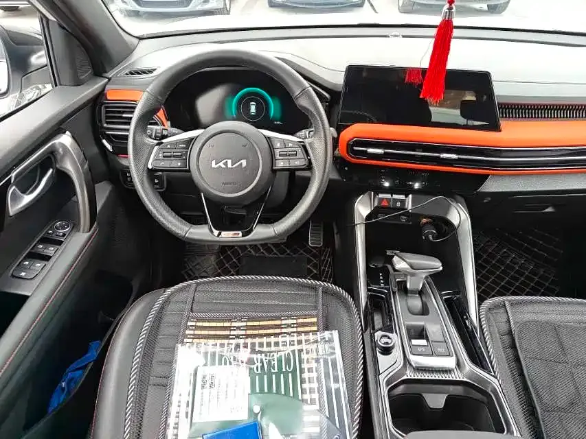 Kia Sportage — фото 7