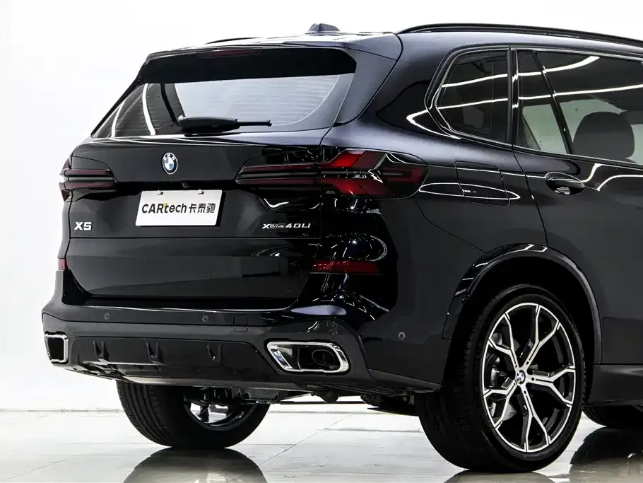 BMW X5 — фото 8