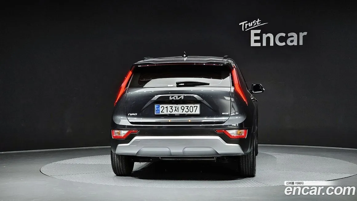 Kia Niro — фото 4