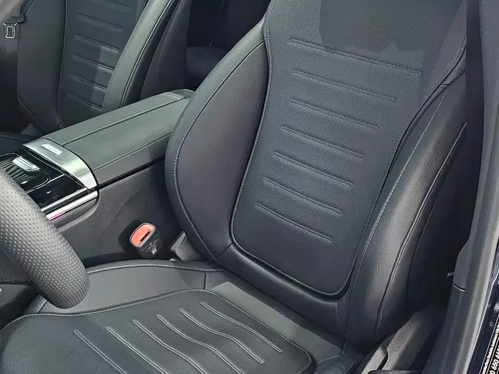 Mercedes-Benz C-Class — фото 7