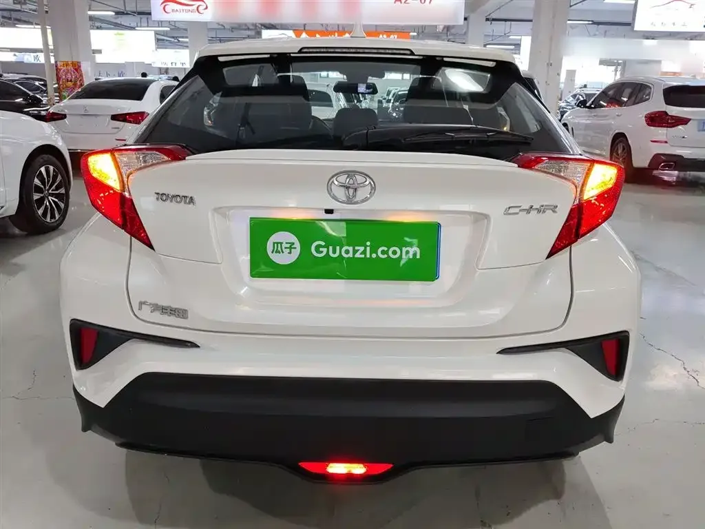 Toyota C-HR — фото 6