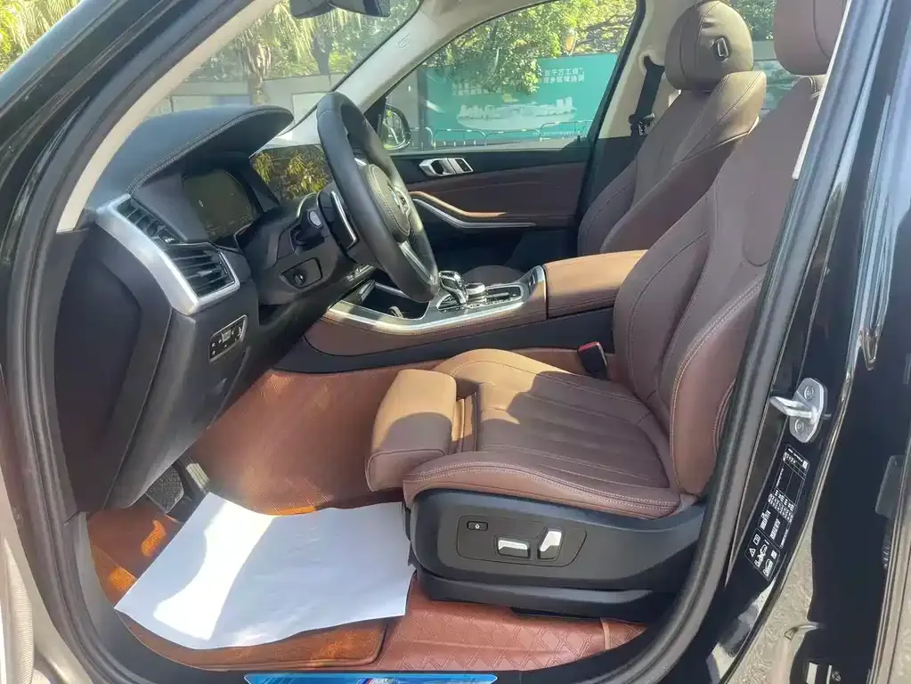 BMW X5 (Import) — фото 10