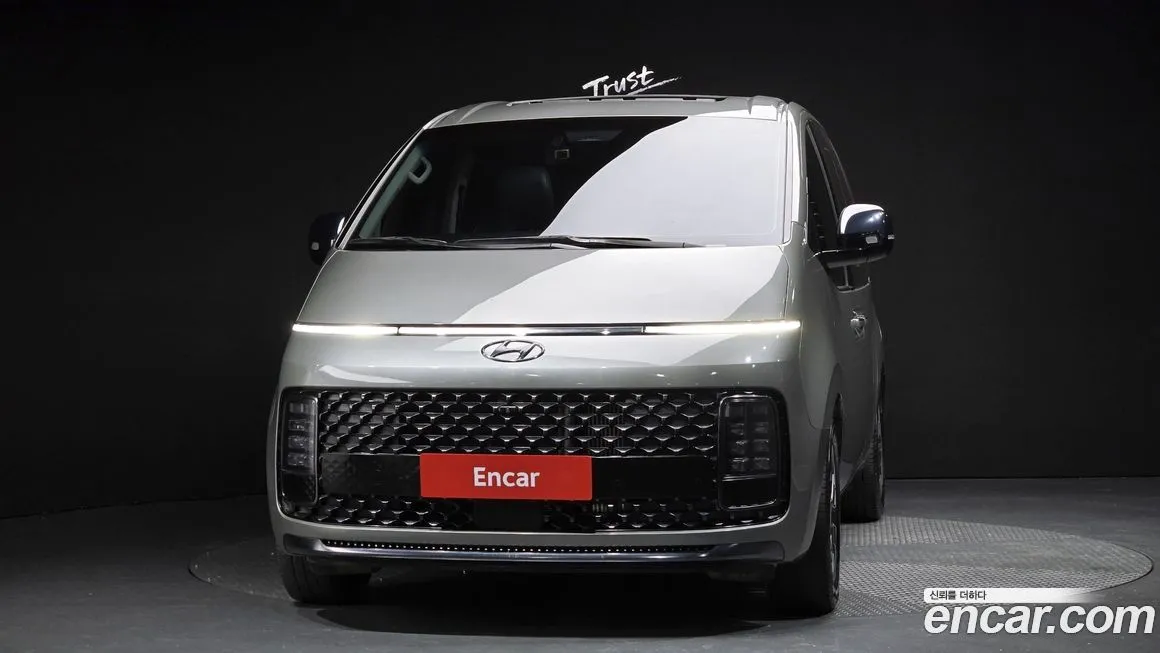 Hyundai Staria — фото 3