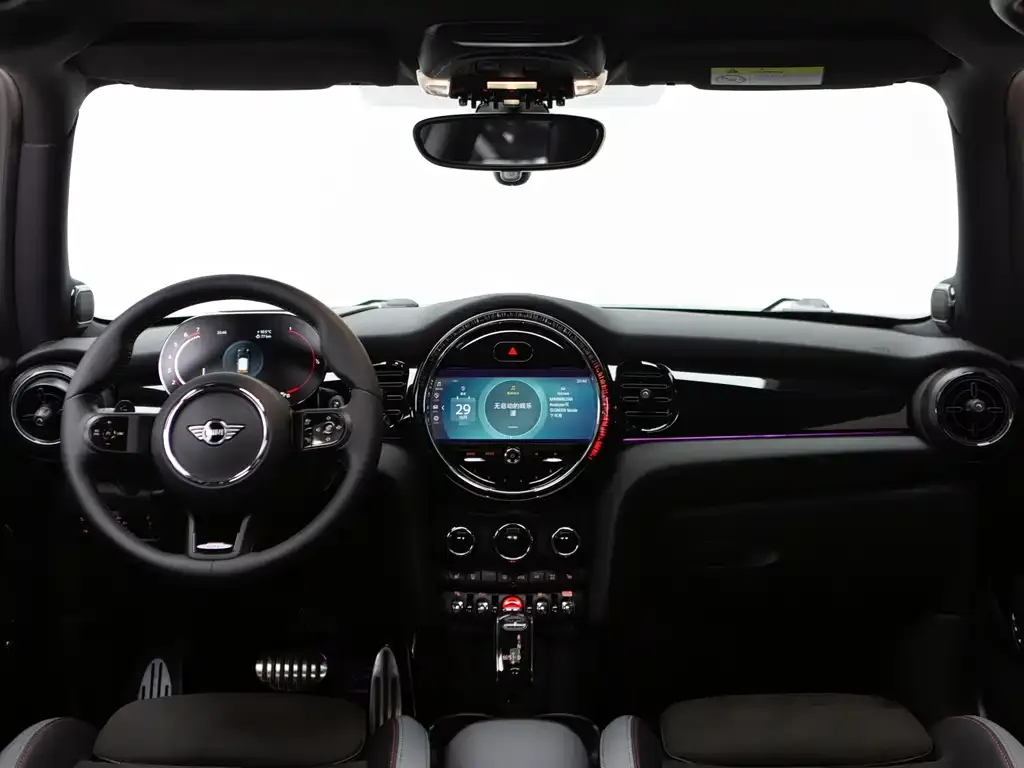 MINI JCW (John Cooper Works) — фото 10