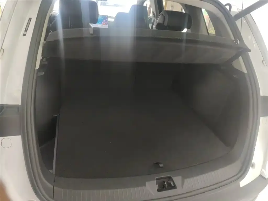 BYD Seal 05 DM-i — фото 9