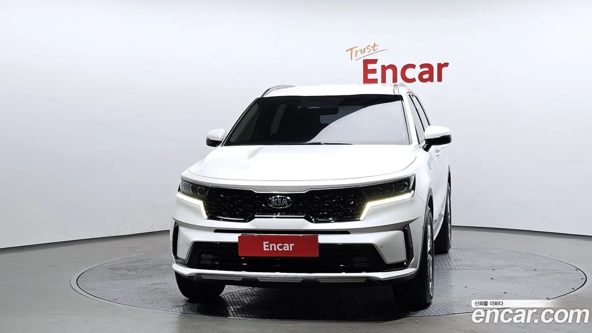 Kia Sorento — фото 3