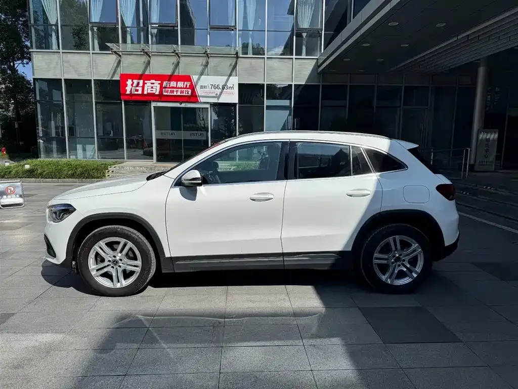 Mercedes-Benz GLA — фото 4