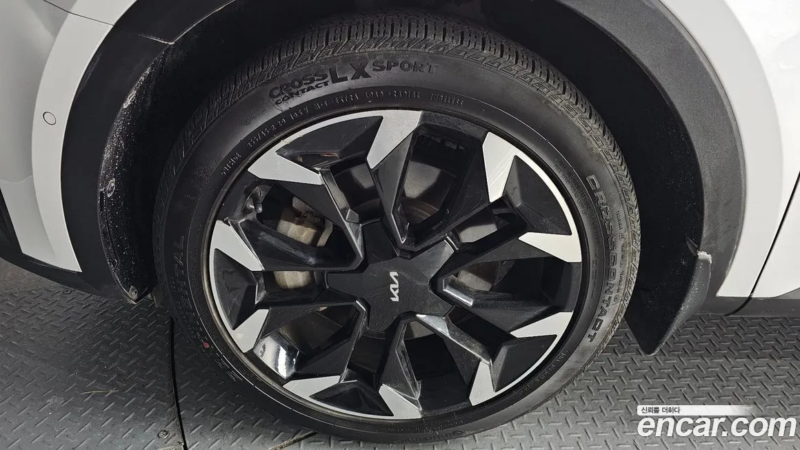 Kia Sorento — фото 5