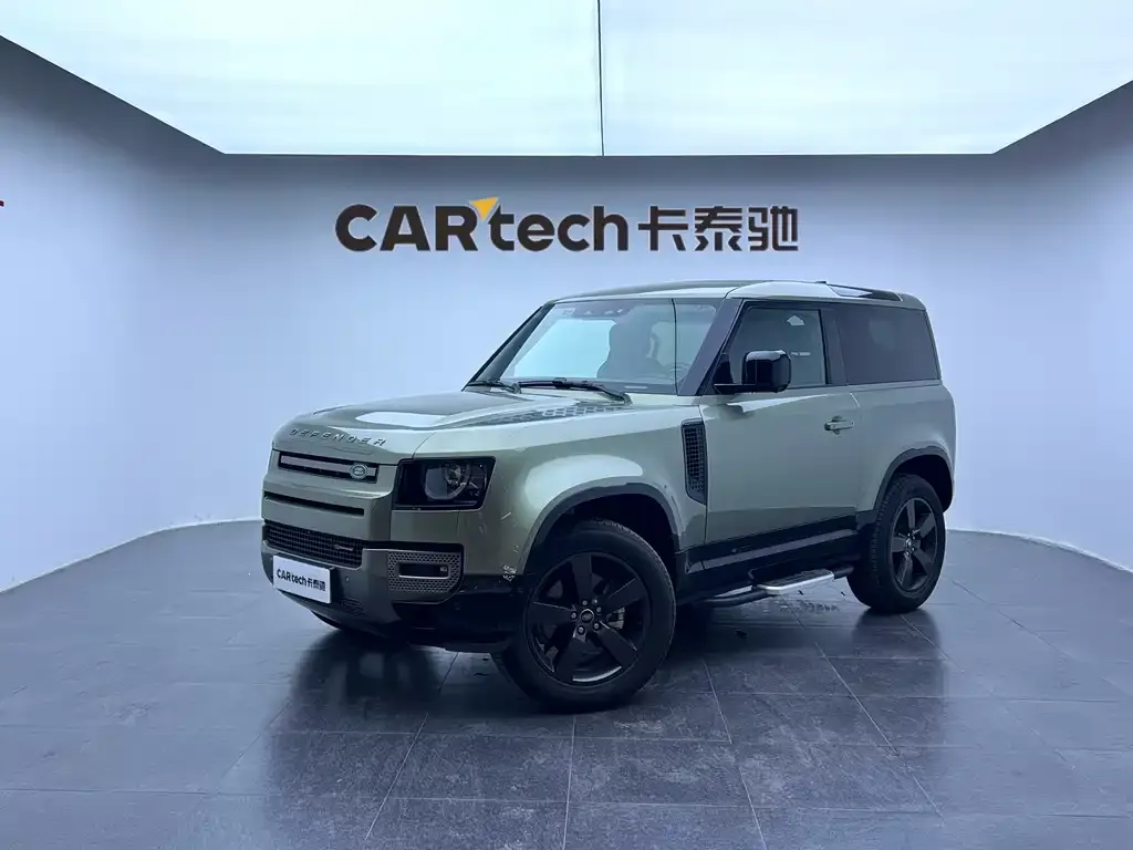Land Rover Defender — фото 1