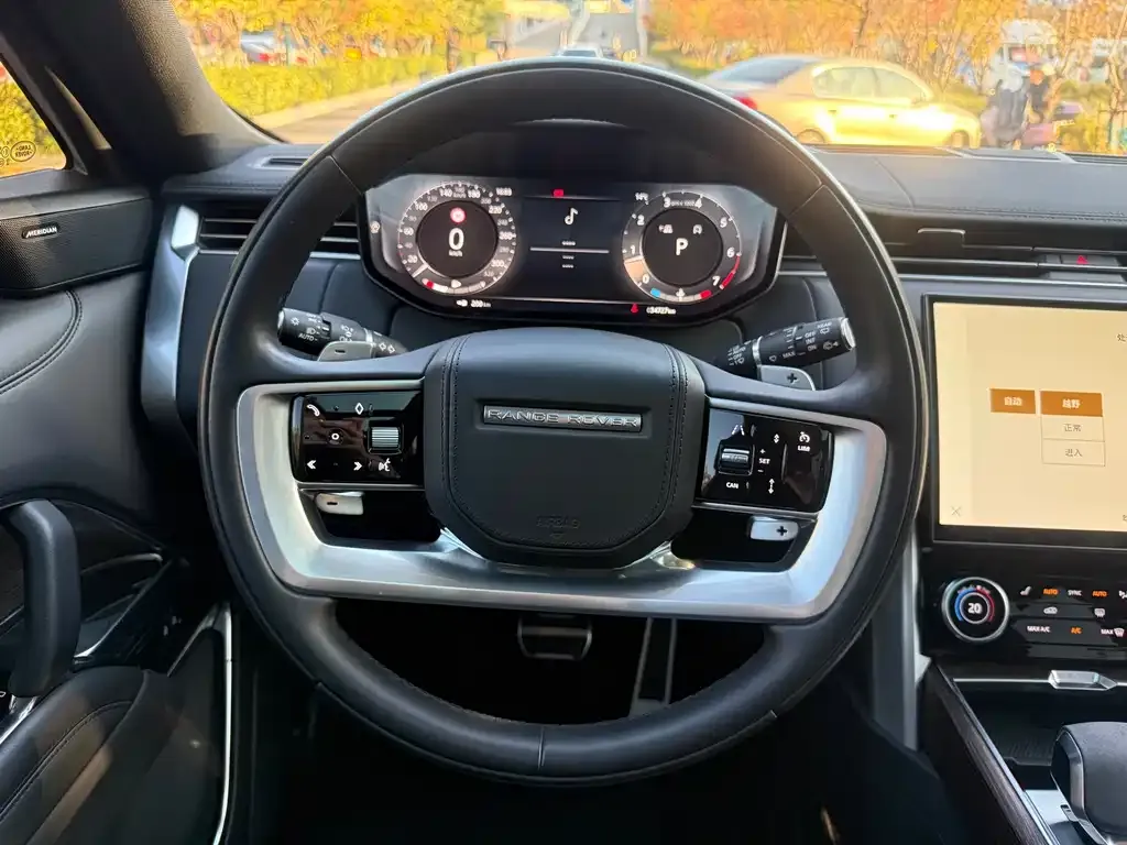 Land Rover Range Rover — фото 10