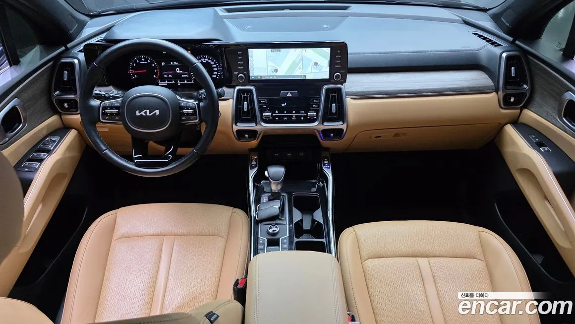 Kia Sorento — фото 7