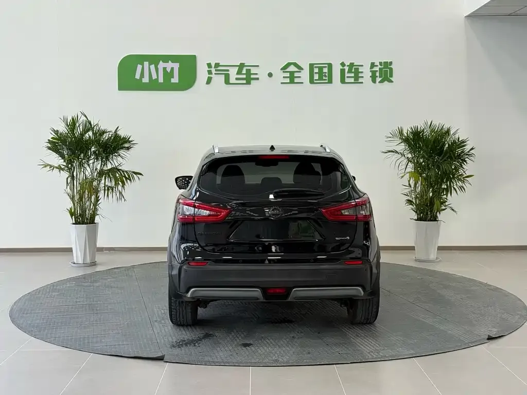 Nissan Qashqai — фото 4