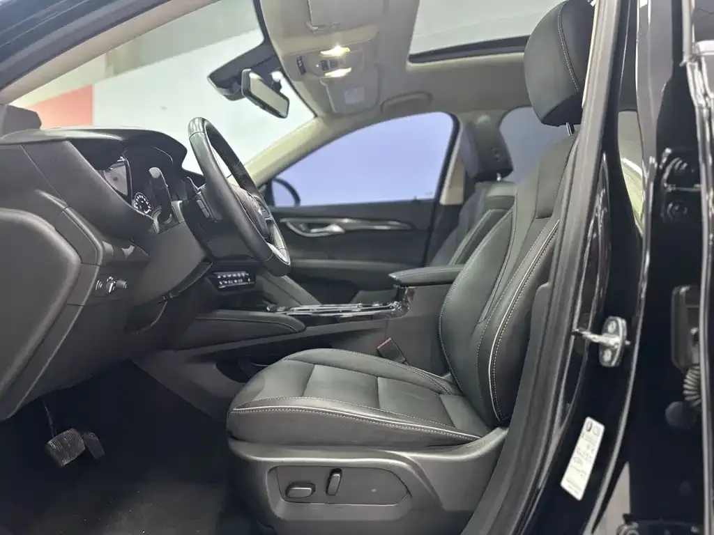 Buick Envision Plus — фото 7