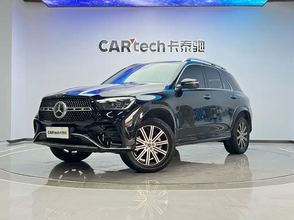 Mercedes-Benz GLE — фото 1