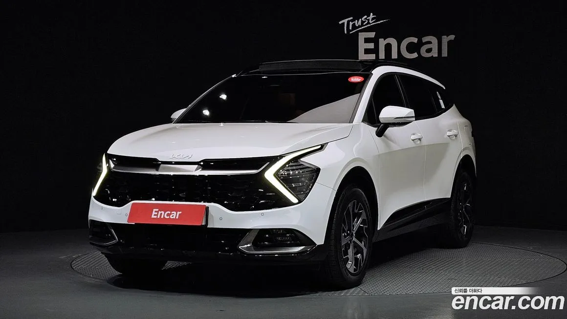 Kia Sportage — фото 1