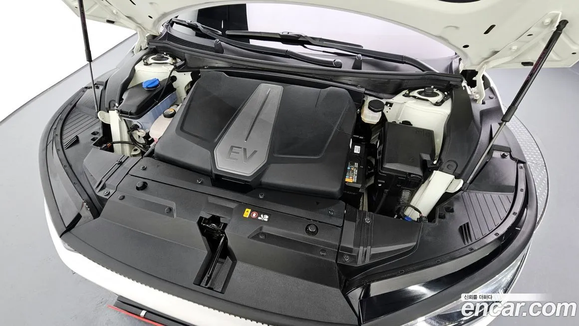 Kia EV6 — фото 6
