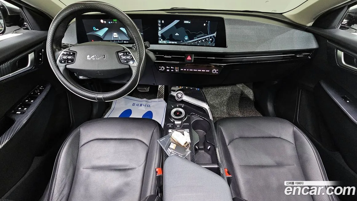 Kia EV6 — фото 7