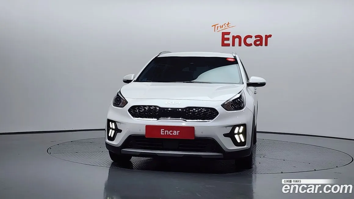Kia Niro — фото 3