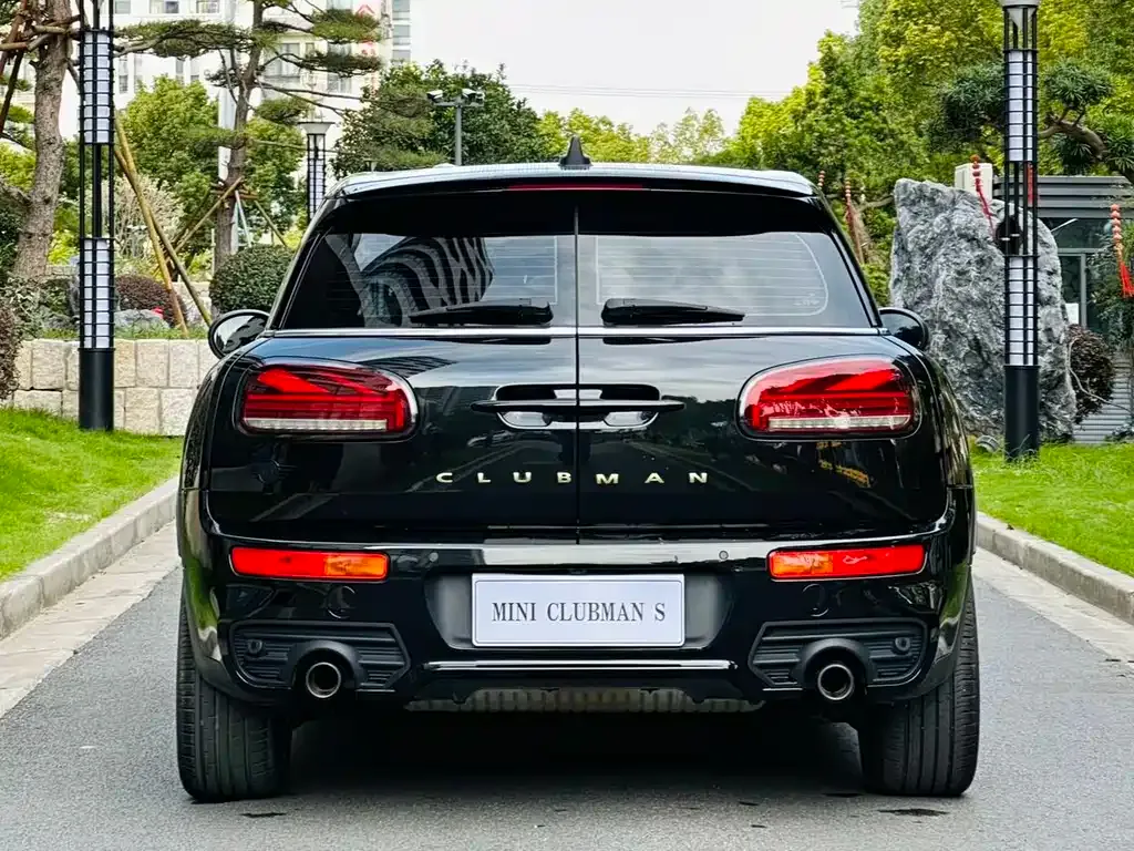 MINI Clubman — фото 5