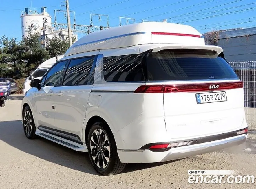 Kia Carnival — фото 3