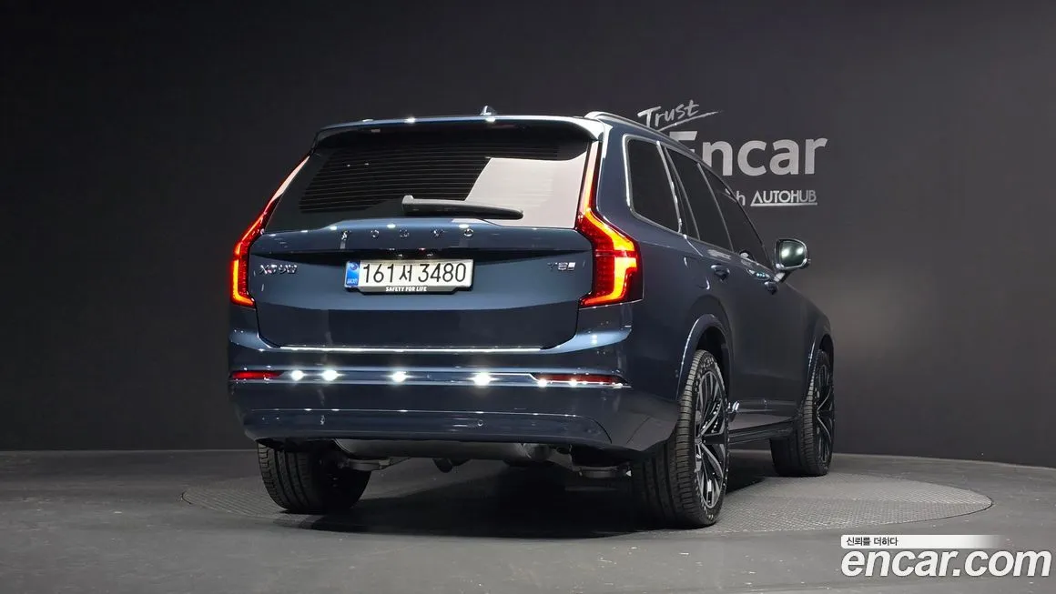 Volvo XC90 — фото 4