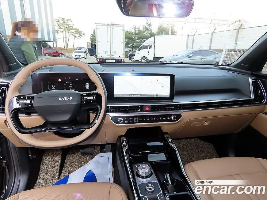 Kia Sorento — фото 7