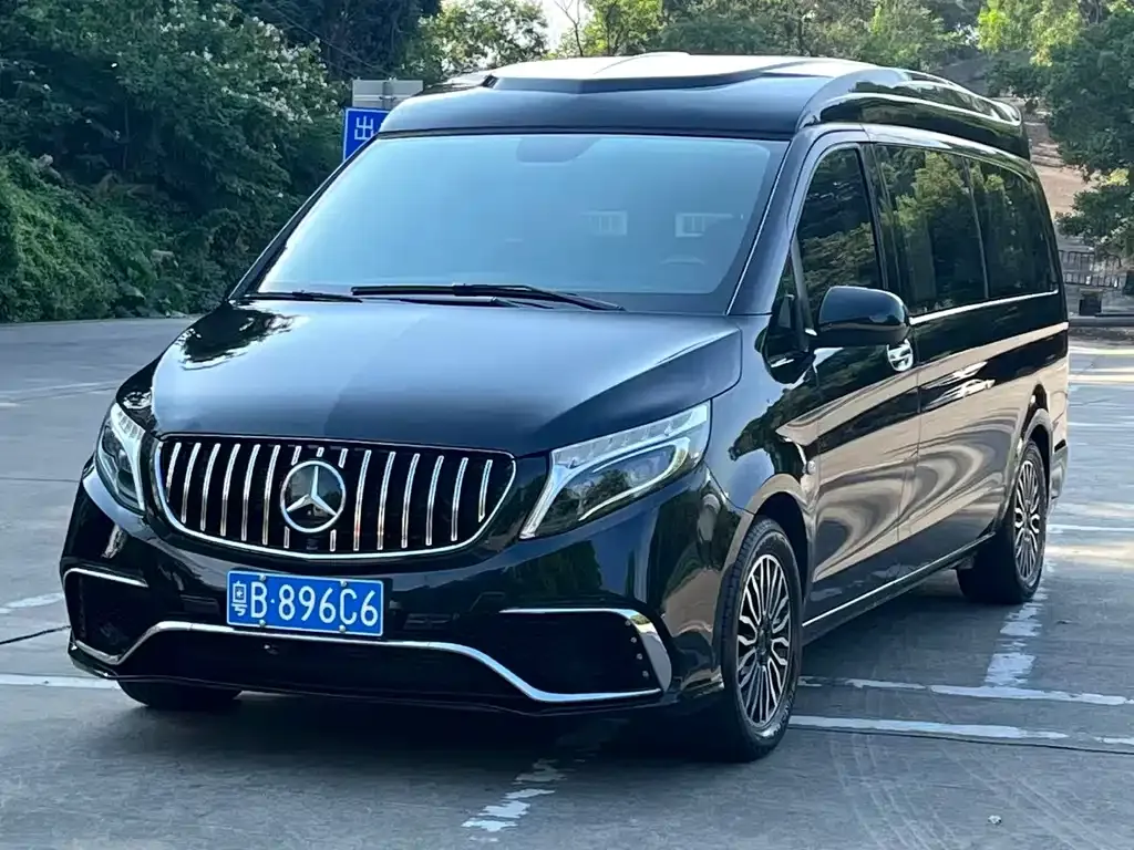 Mercedes-Benz Vito — фото 1