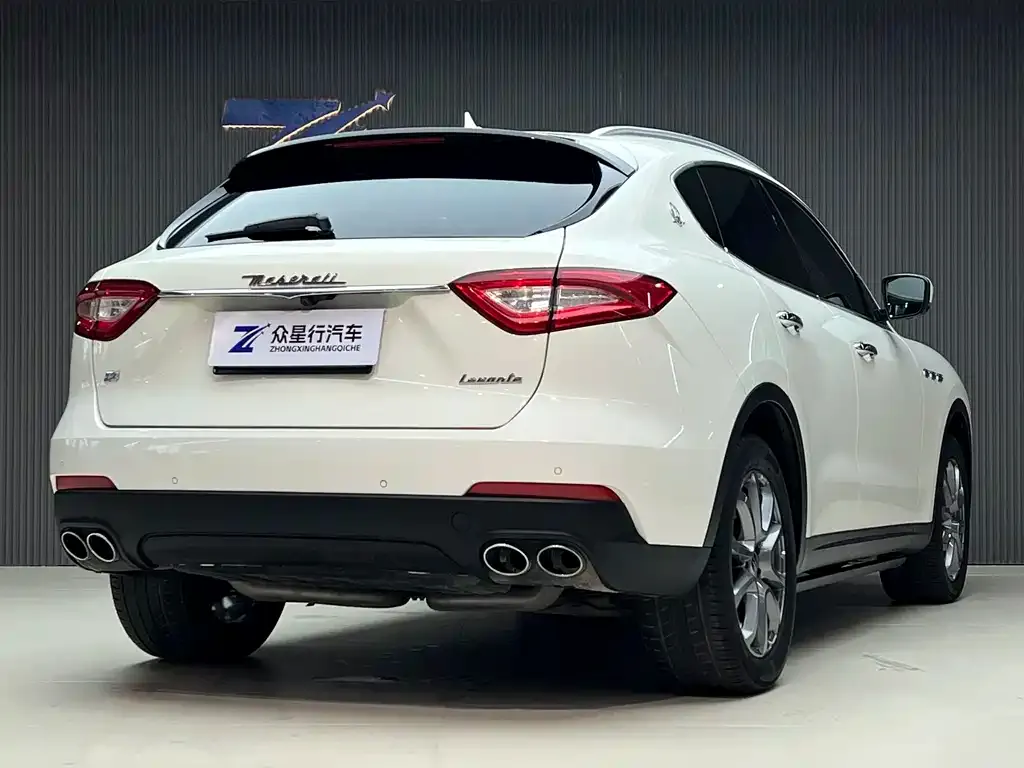 Maserati Levante — фото 2