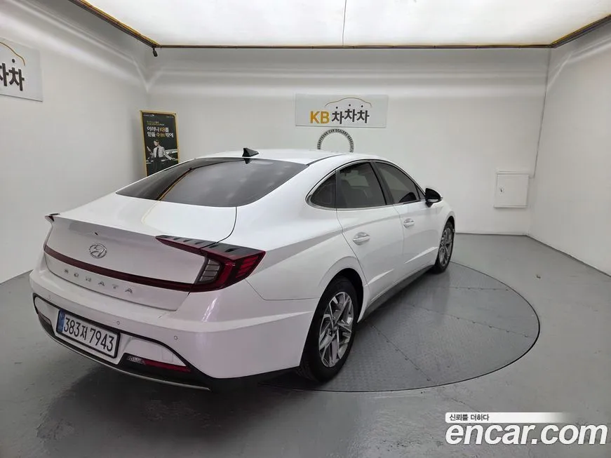 Hyundai Sonata — фото 3