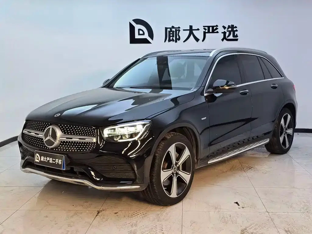 Mercedes-Benz GLC — фото 1
