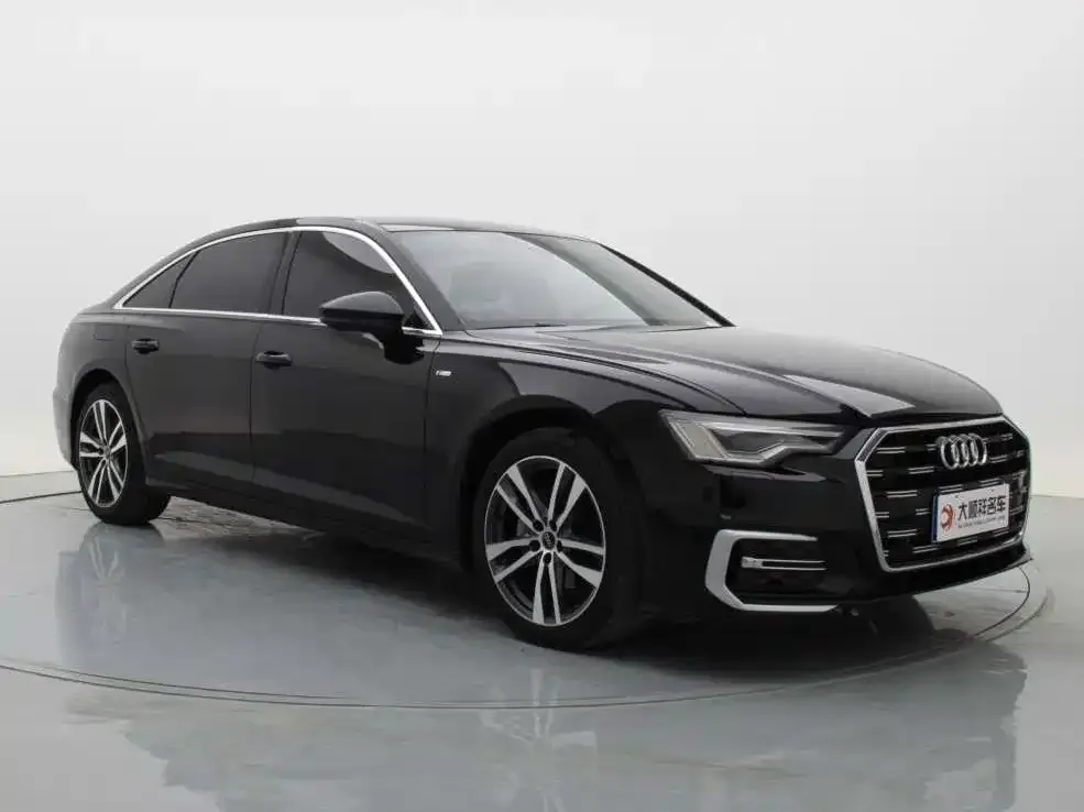 Audi A6L — фото 5