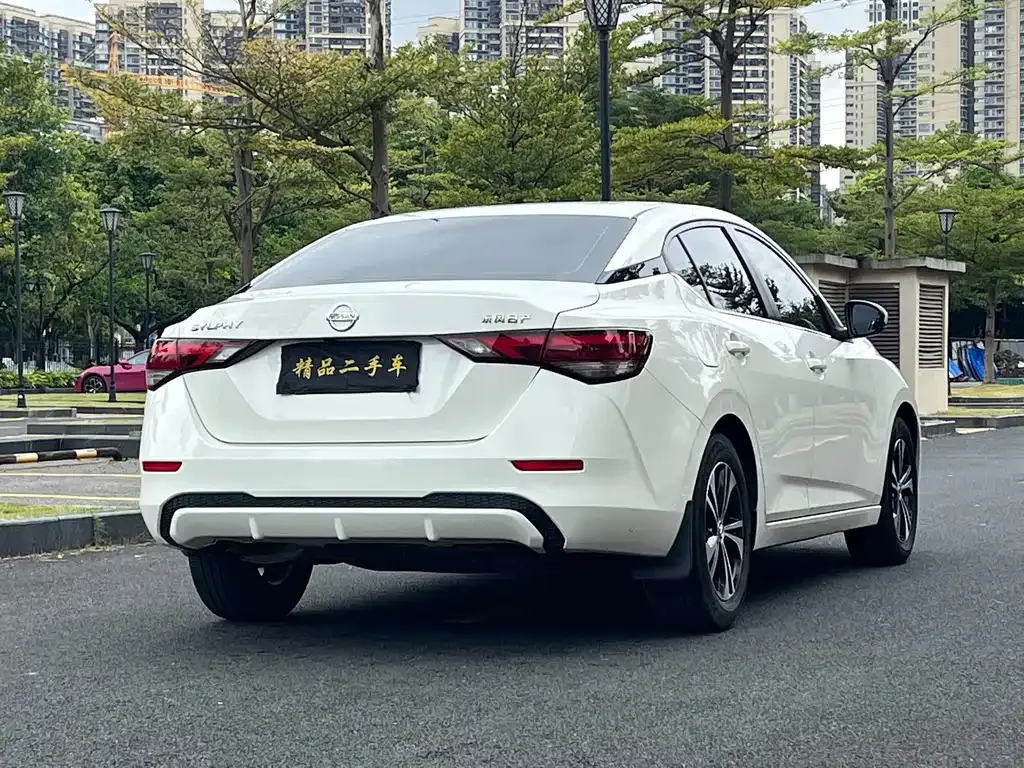 Nissan Sylphy — фото 6